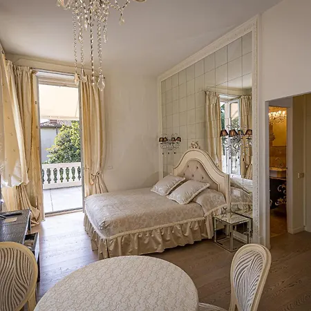 Boutique Giulia Hotel