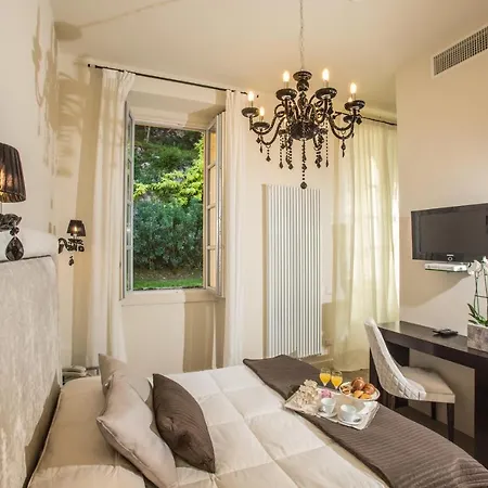 Boutique Giulia 3* Valmadrera